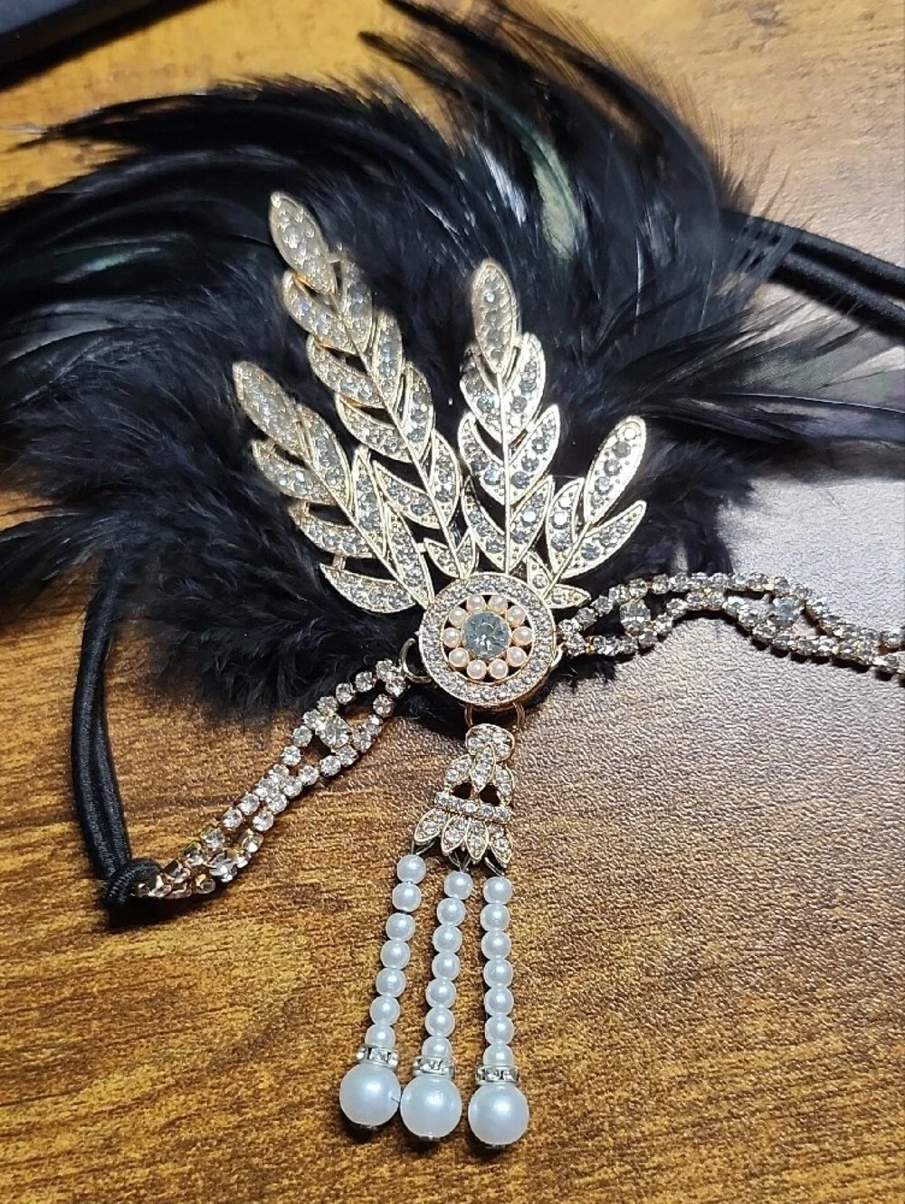 N/A elegant gold